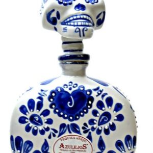 Los Azulejos Anejo Tequila with Skelly Head